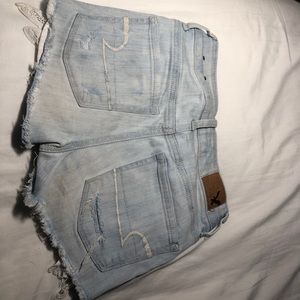 AE cute lace shortie shorts